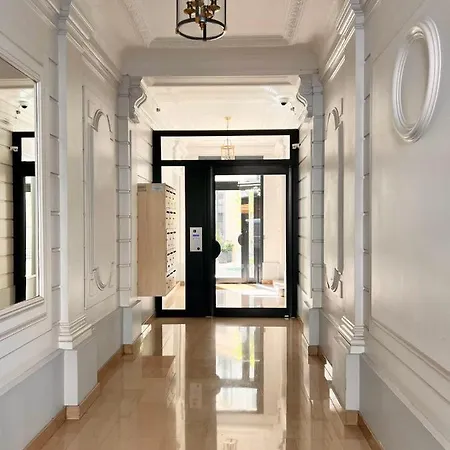 דירה Renovated 23 2br 6p Champs Elysees-arc De Triomphe פריז